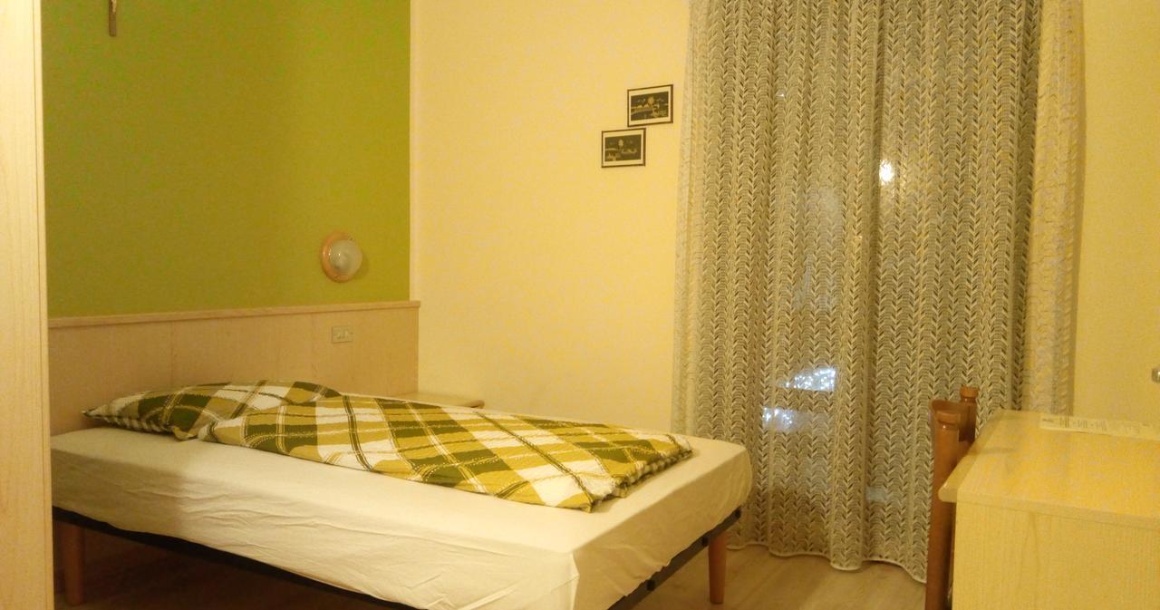 Garni Delia Hotel ลีวินโญ ภายนอก รูปภาพ